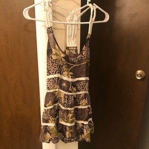 Women’s Buckle Daytrip Strap Detail Tank